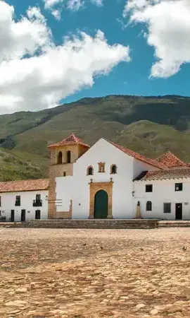 Plaza empedrada de Villa de Leyva